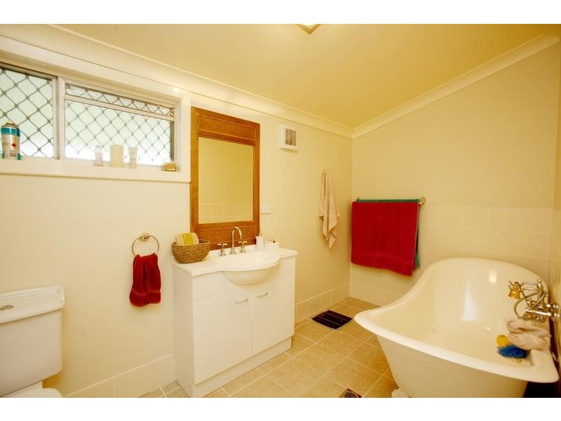 15 Hall Street, Weston NSW 2326