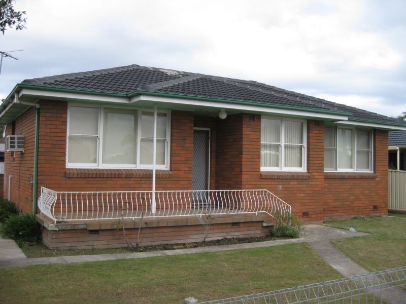 10 Main Road, Heddon Greta NSW 2321