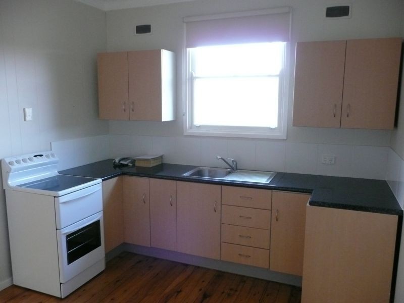 10 Main Road, Heddon Greta NSW 2321