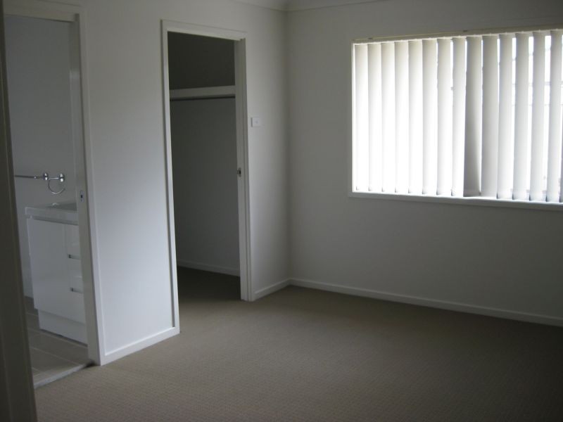 1/64 Deakin Street, Kurri Kurri NSW 2327