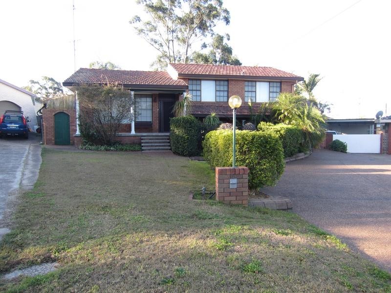 13 Butler Parade, Kurri Kurri NSW 2327