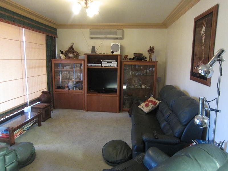 13 Butler Parade, Kurri Kurri NSW 2327