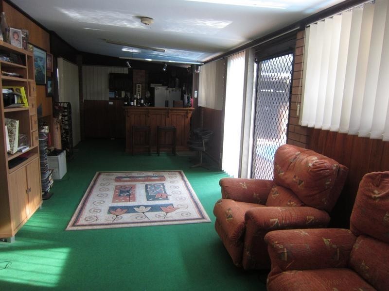 13 Butler Parade, Kurri Kurri NSW 2327