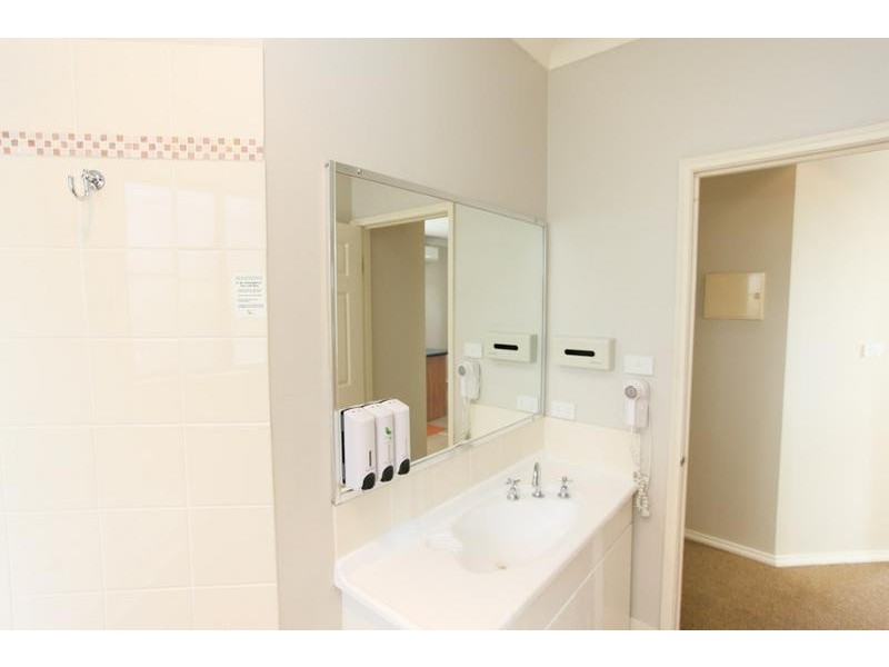 73 – 74/73 – 74 Cnr Broke Rd & McDonalds Rd, Pokolbin NSW 2320
