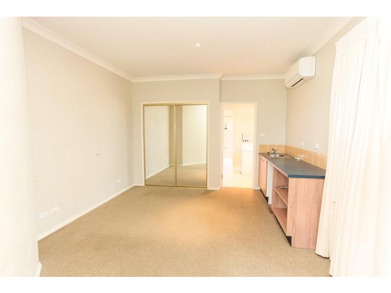 73 – 74/73 – 74 Cnr Broke Rd & McDonalds Rd, Pokolbin NSW 2320