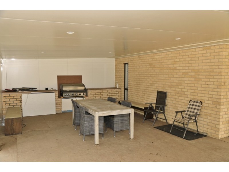 10 Kookaburra Close, Weston NSW 2326