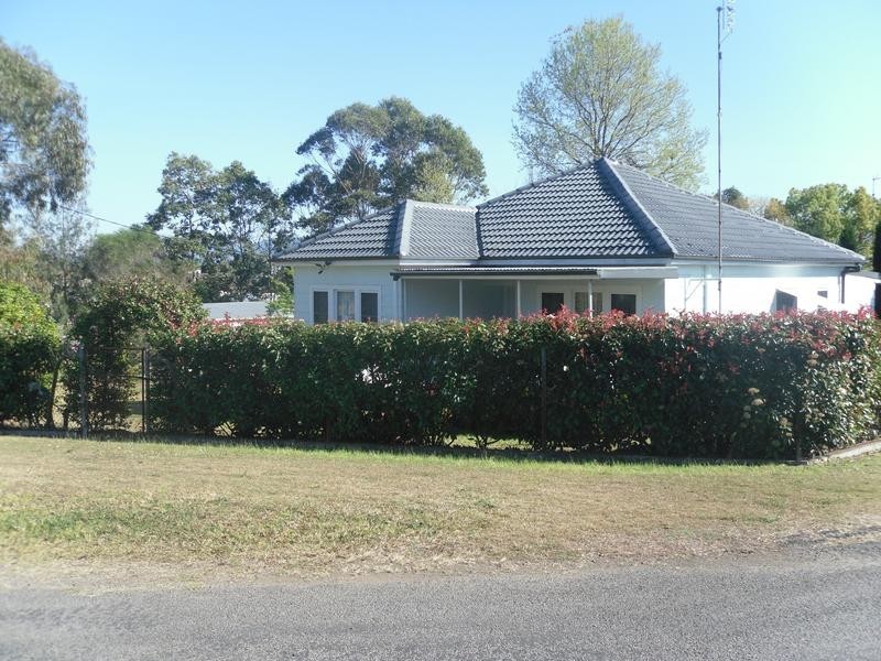 9 Adelaide Street, Paxton NSW 2325