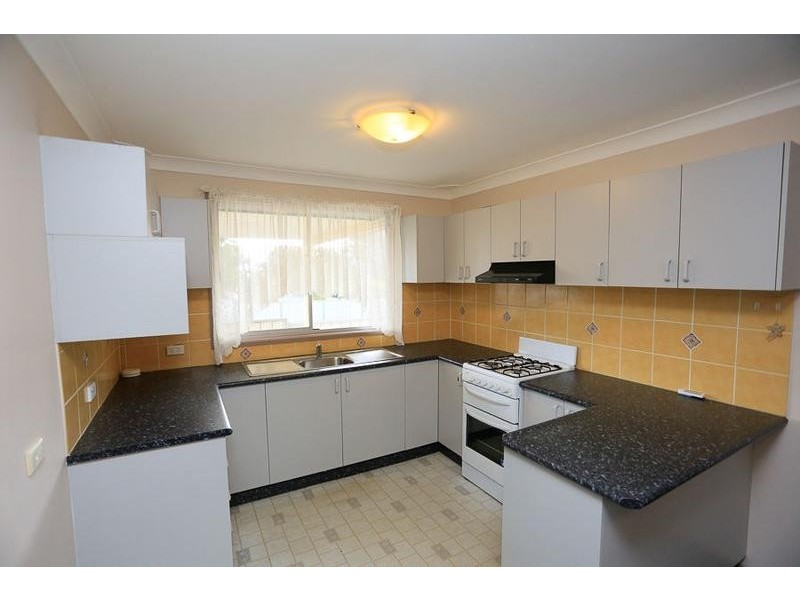 72 Deakin Street, Kurri Kurri NSW 2327