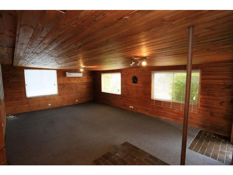 72 Deakin Street, Kurri Kurri NSW 2327