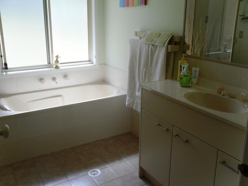 6 Silverstem Lane, Weston NSW 2326