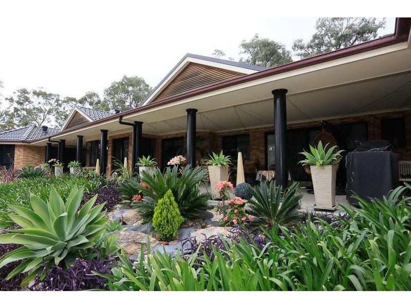 1 Silverstem Lane, Weston NSW 2326