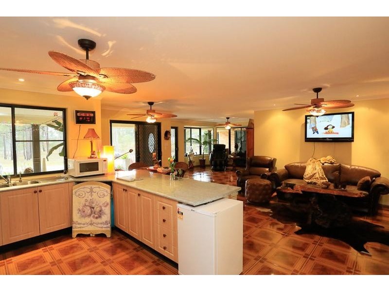 1 Silverstem Lane, Weston NSW 2326