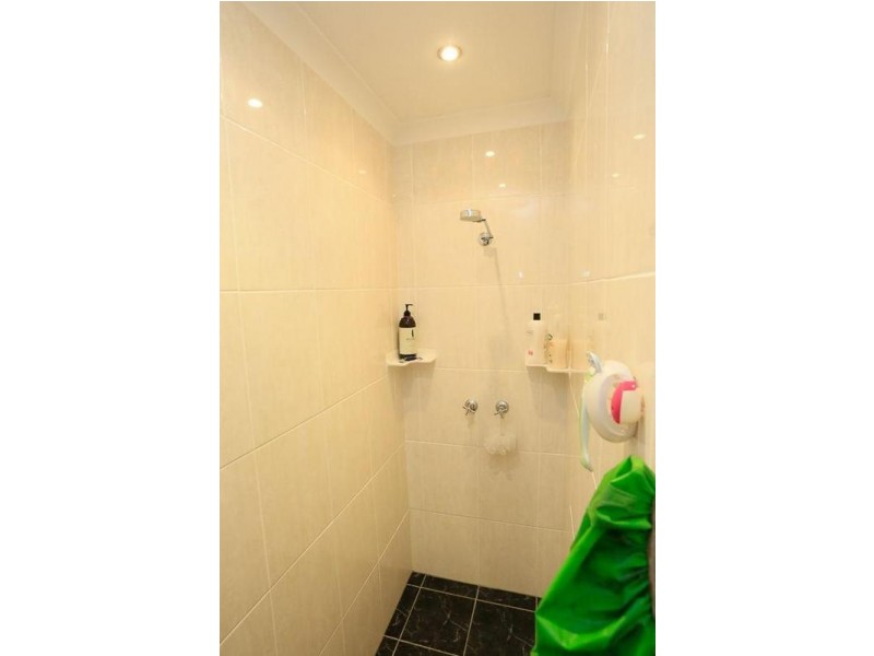 1 Silverstem Lane, Weston NSW 2326