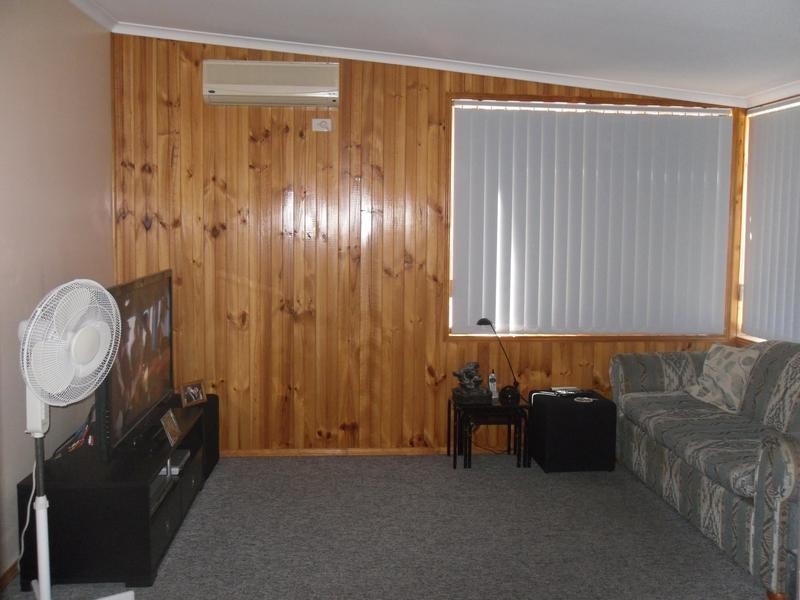 36 Hebburn Street, Pelaw Main NSW 2327