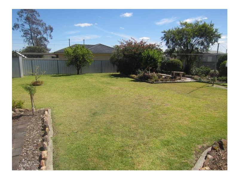 7 Adams Street, Heddon Greta NSW 2321