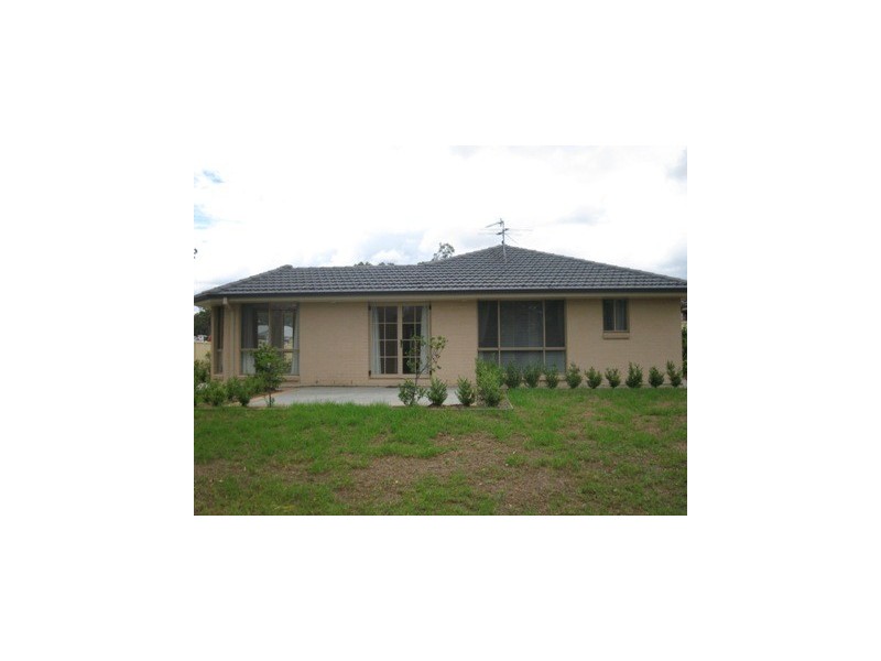 55 O’Shea Cct, Cessnock NSW 2325