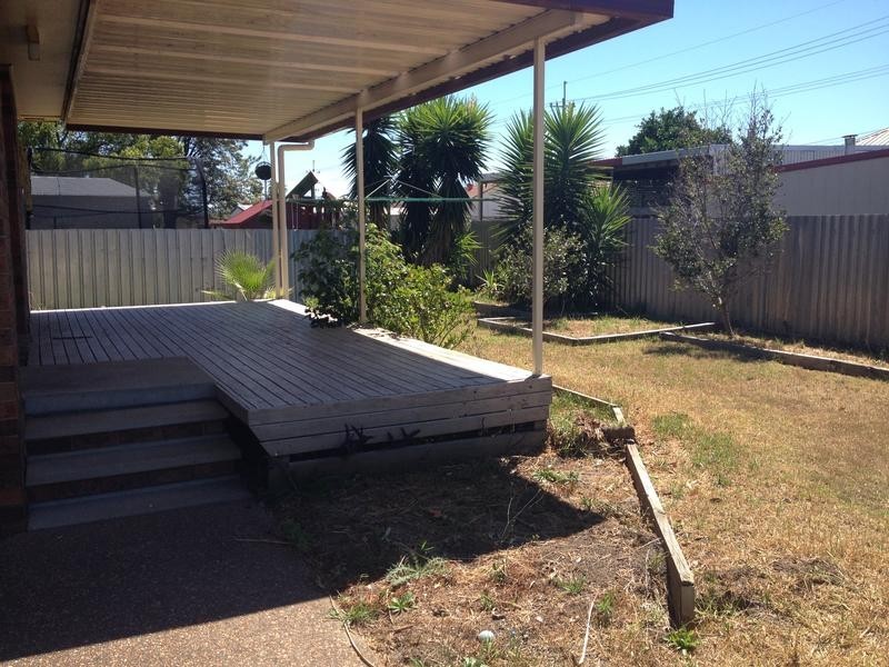 14 Elliot Street, Kurri Kurri NSW 2327