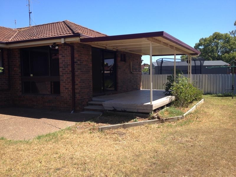 14 Elliot Street, Kurri Kurri NSW 2327