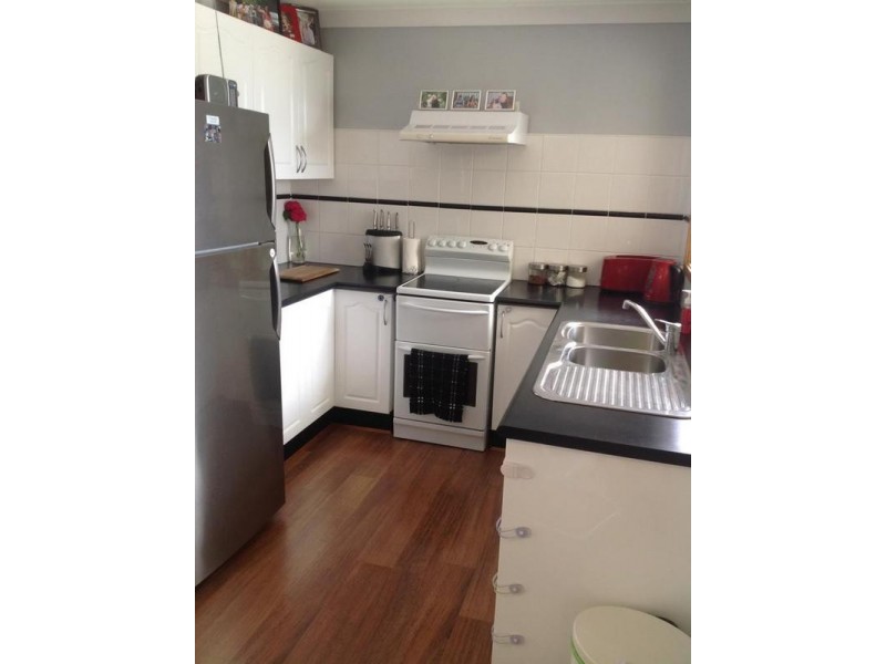 25 Albury Street, Abermain NSW 2326