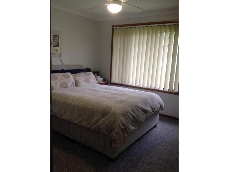 25 Albury Street, Abermain NSW 2326