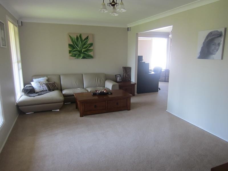 17 Trenchard Street, Heddon Greta NSW 2321