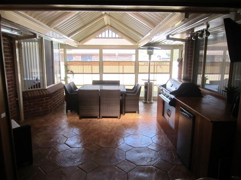 17 Trenchard Street, Heddon Greta NSW 2321