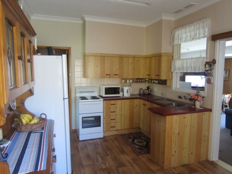 7 Adams Street, Heddon Greta NSW 2321