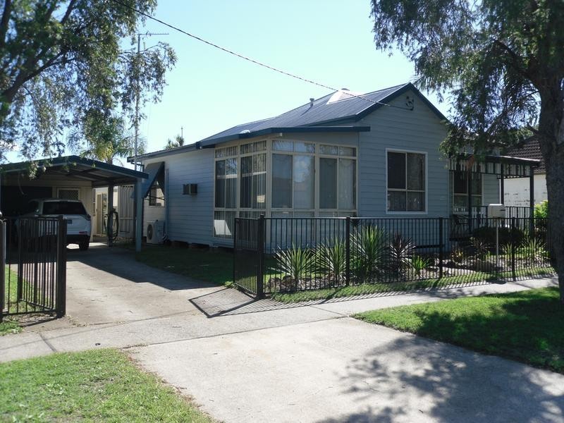 105 Cessnock Rd, Weston NSW 2326