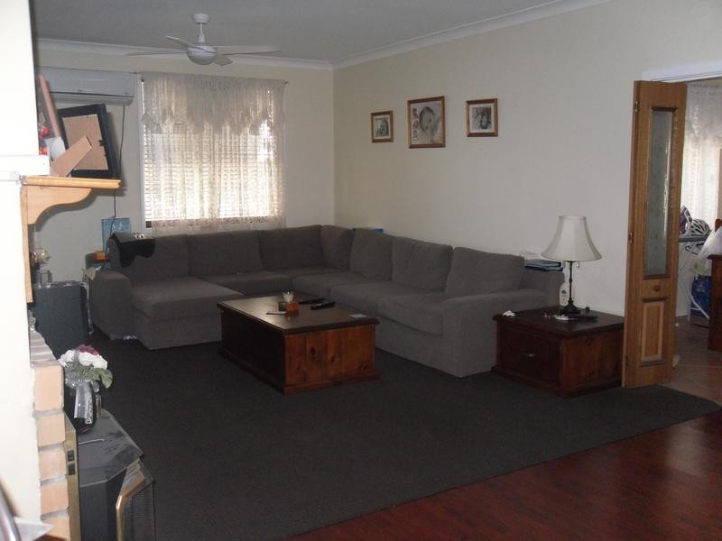 105 Cessnock Rd, Weston NSW 2326