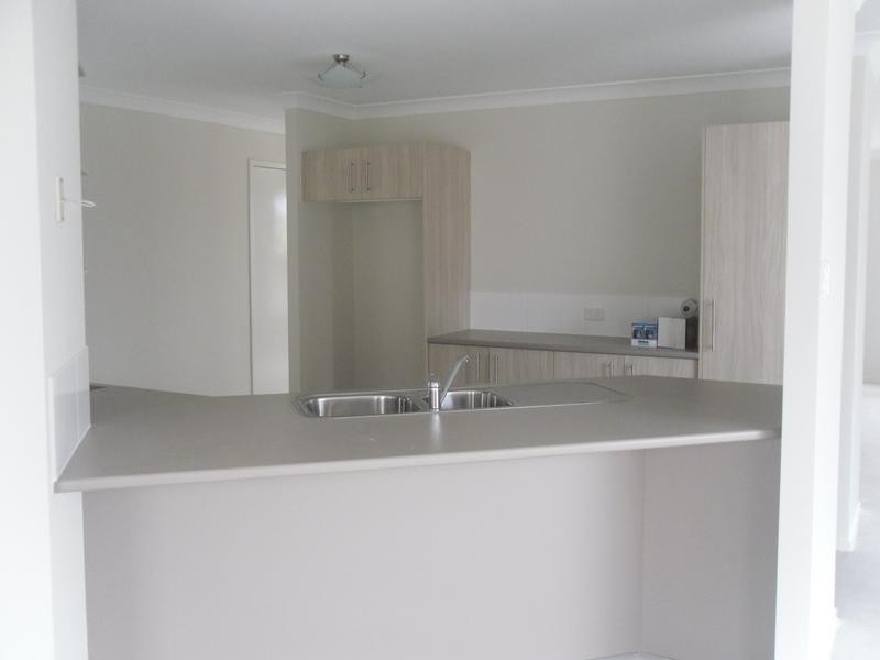 4 Traders Way, Cliftleigh NSW 2321
