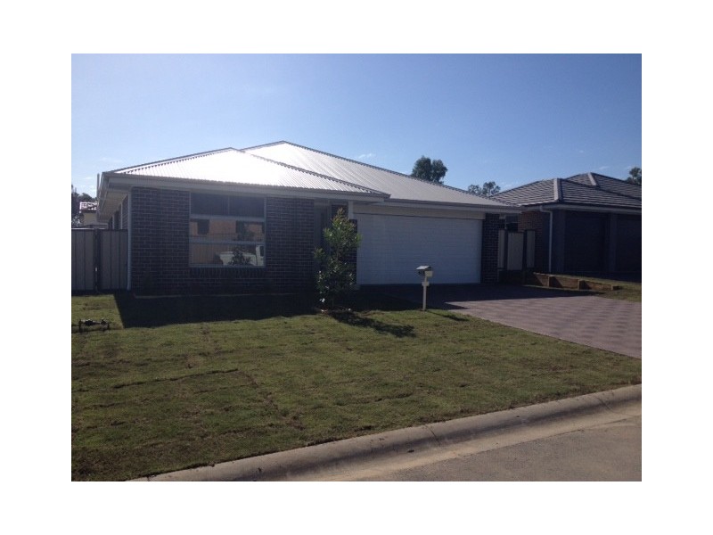 69 Radford Street, Cliftleigh NSW 2321