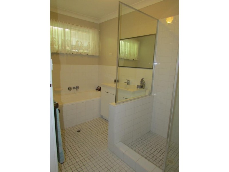 17 Wermol Street, Kurri Kurri NSW 2327