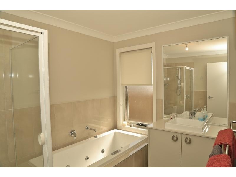 54 Darcys Crt, Gillieston Heights NSW 2321