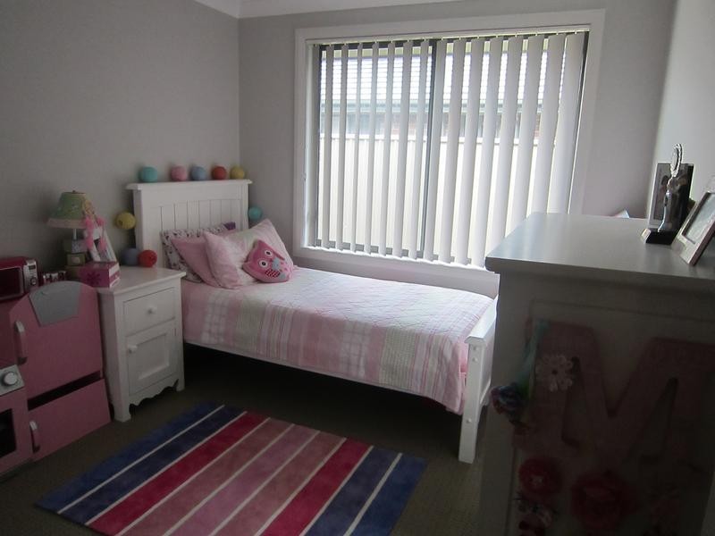 16 & 16a Connell Drive, Heddon Greta NSW 2321