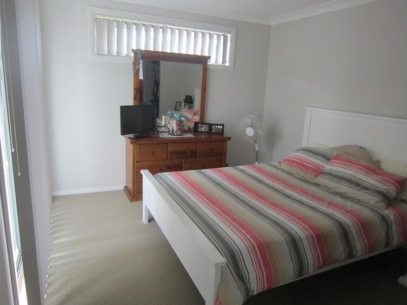 16 & 16a Connell Drive, Heddon Greta NSW 2321