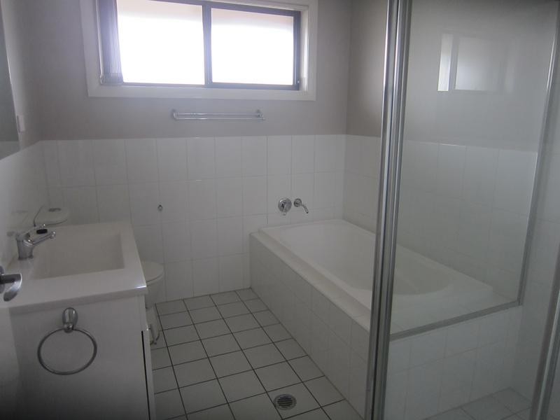 16 & 16a Connell Drive, Heddon Greta NSW 2321