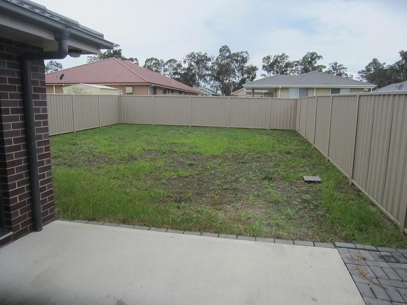 16 & 16a Connell Drive, Heddon Greta NSW 2321