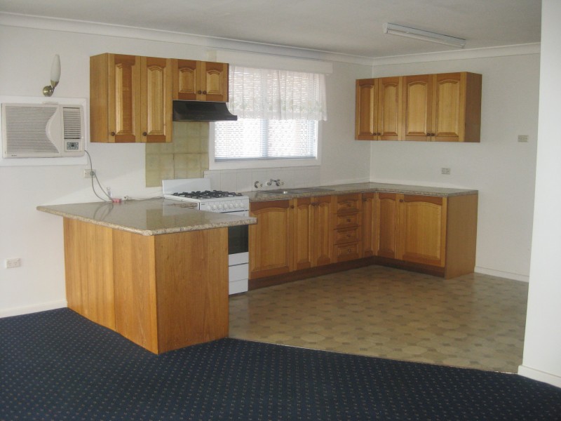 18 Maitland St, Kurri Kurri NSW 2327