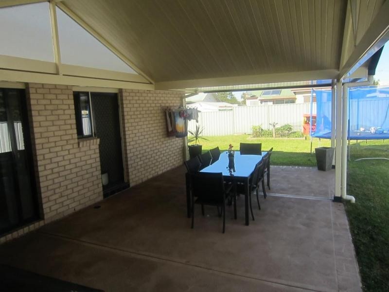 14 Deakin Street, Kurri Kurri NSW 2327