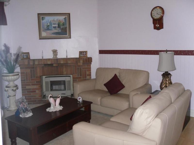 6 Third Street, Weston NSW 2326