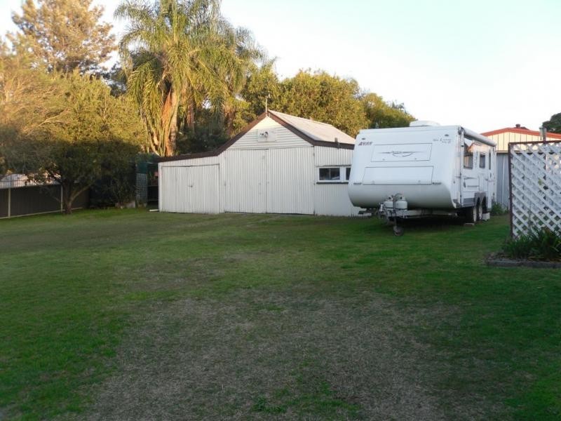 6 Third Street, Weston NSW 2326