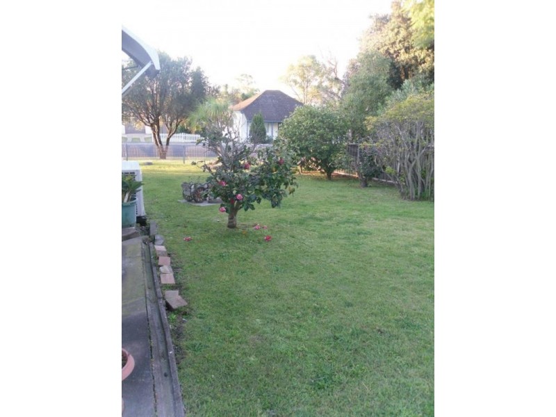 6 Third Street, Weston NSW 2326