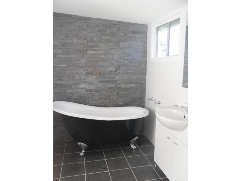 7 Railway Street, Kurri Kurri NSW 2327