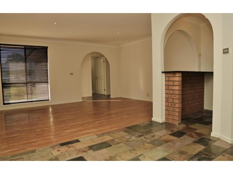 36 Seventh Street, Weston NSW 2326