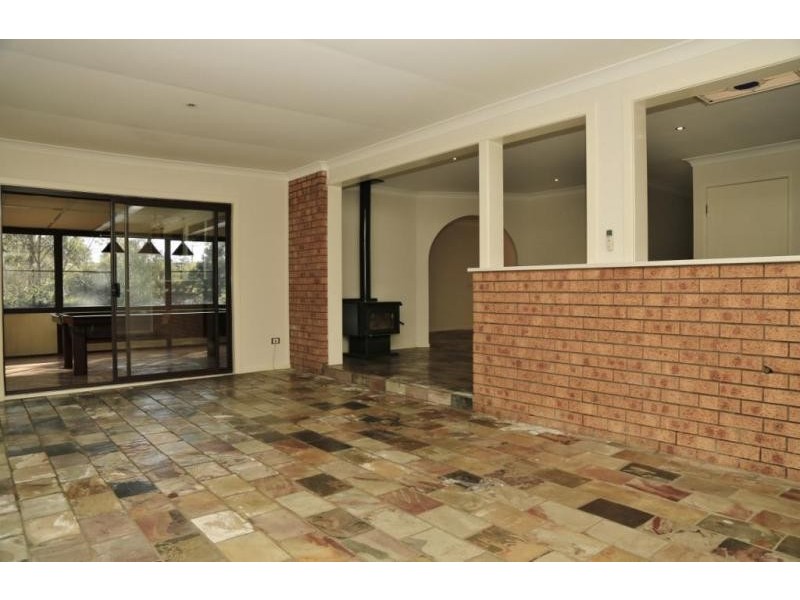 36 Seventh Street, Weston NSW 2326