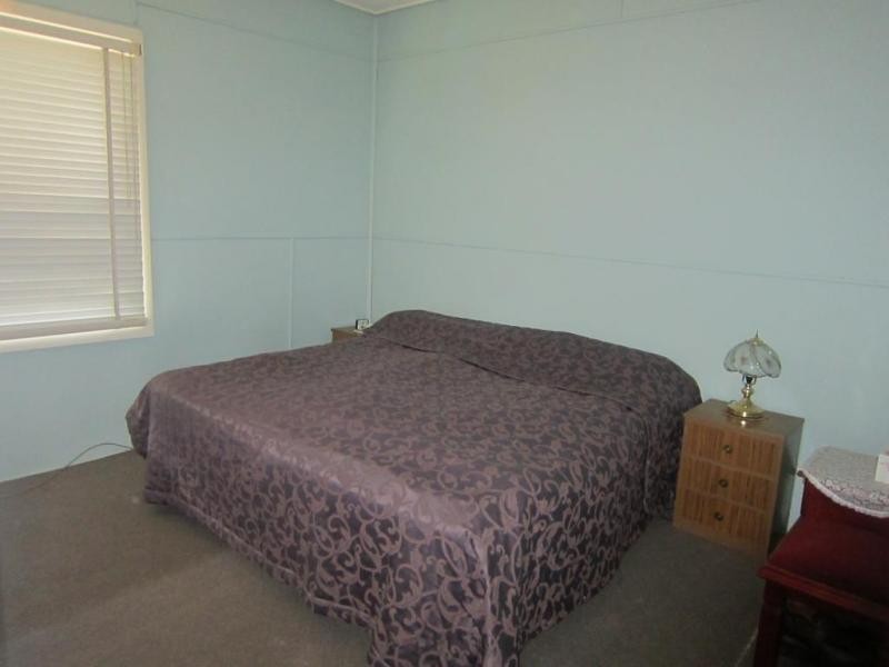 8 Deakin Street, Kurri Kurri NSW 2327