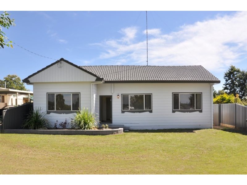 39 Rawson Street, Kurri Kurri NSW 2327