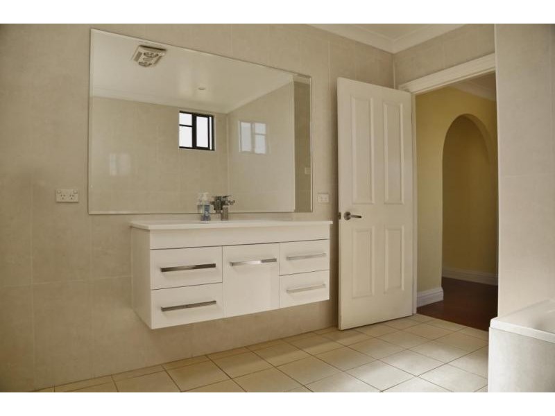 7 Main Road, Heddon Greta NSW 2321