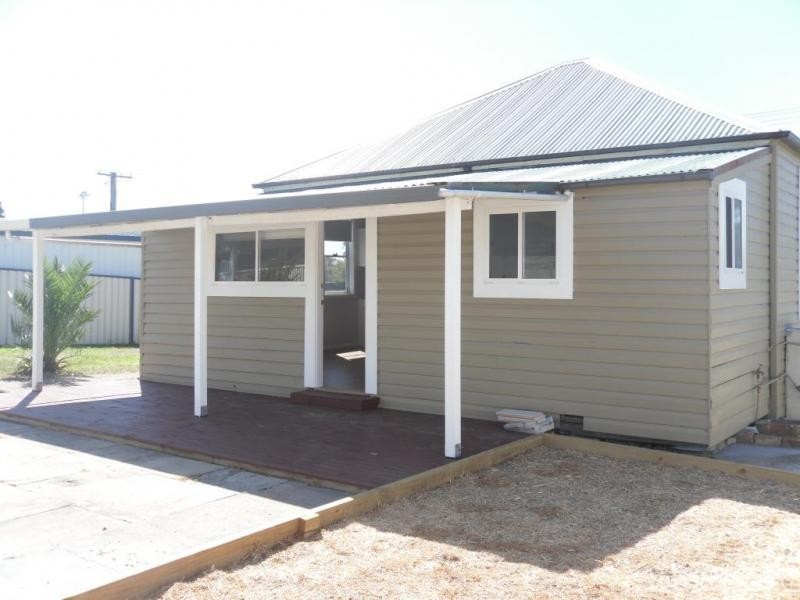 6 Hebburn Street, Pelaw Main NSW 2327