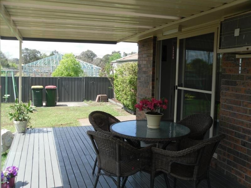 14 Elliott Street, Kurri Kurri NSW 2327